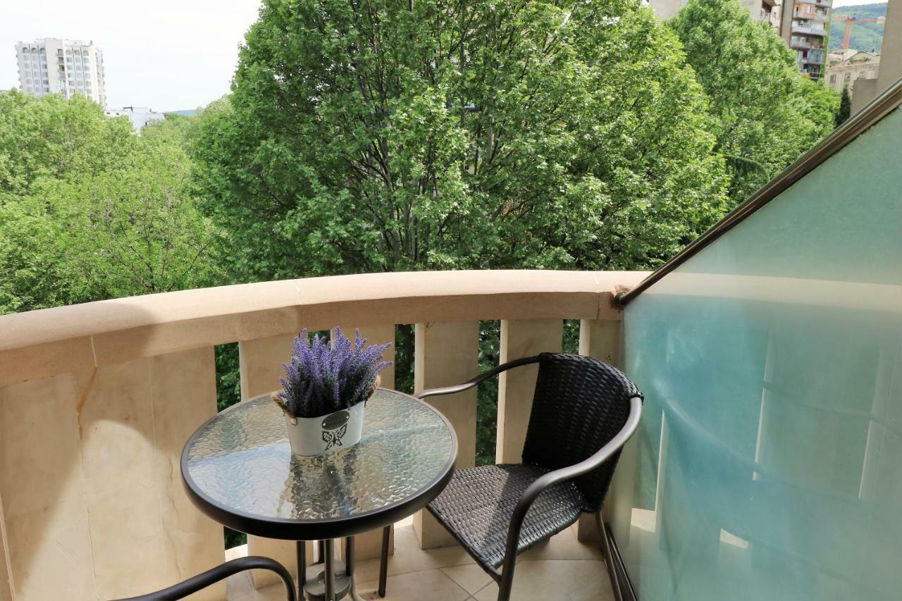 Luxury Aparthotel 5Rooms In Tbilisi Center Ngoại thất bức ảnh