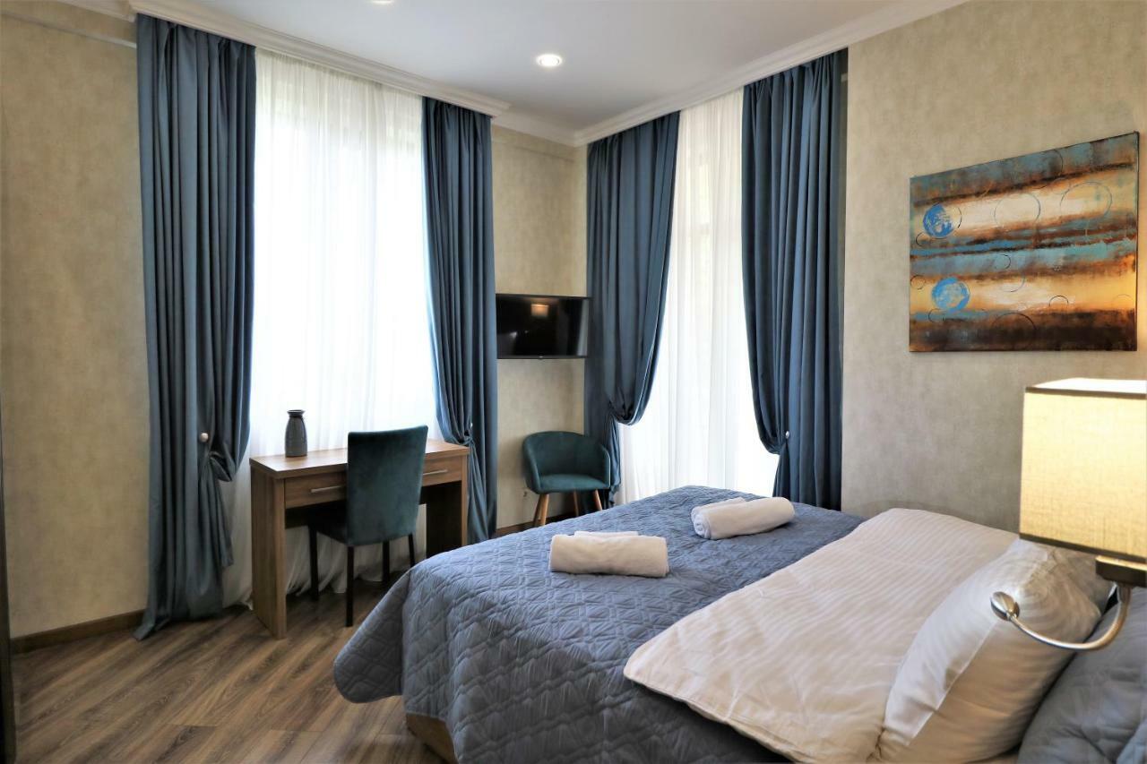 Luxury Aparthotel 5Rooms In Tbilisi Center Ngoại thất bức ảnh